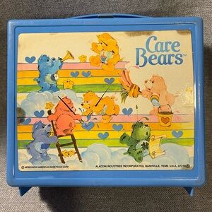 Vintage 1980s Care Bears Blue Plastic Lunch Box with handle, Aladdin